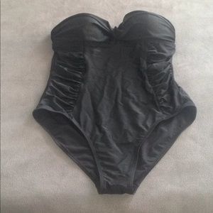 ❤️4 for $20❤️💰 💰💰💰💰Old Navy One Piece